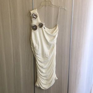 White one sleeve dress with crystals